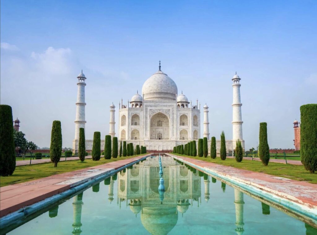 Taj Mahal - Bản tình ca bất diệt bằng đá cẩm thạch