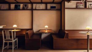 Gjergji Shkurti tích hợp quầy bar, bán lẻ và hi-fi tại Million Goods ở Brooklyn