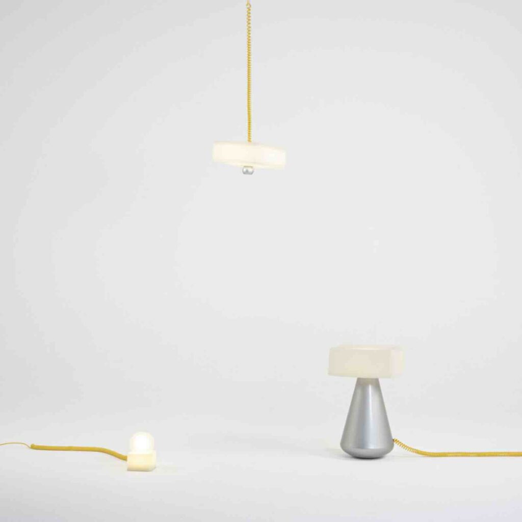 Đèn Call It A Day do Tongqi Lu Design thiết kế